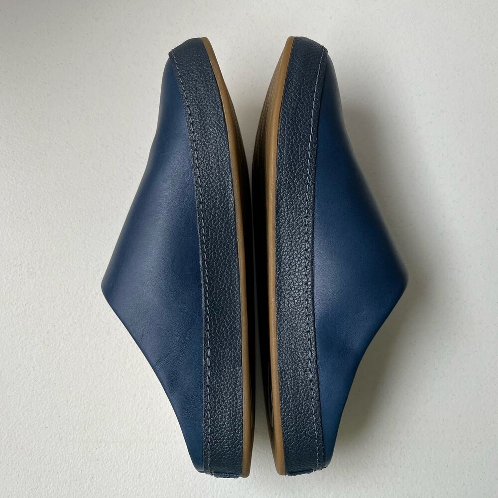 Olukai Hamani Leather Mules Men's Size 9 Blue Slip-On Comfort Minimalist NEW - Picture 7 of 13